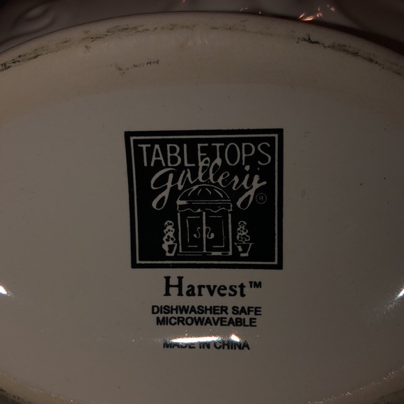 Set of Two Tabletops Gallery Harvest Print Gravy Boats - Picture 5 of 5